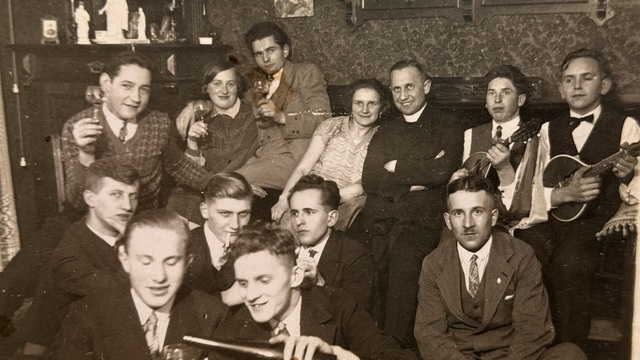 Schön war die Jugend Schön war die Jugend, sie kommt nicht mehr